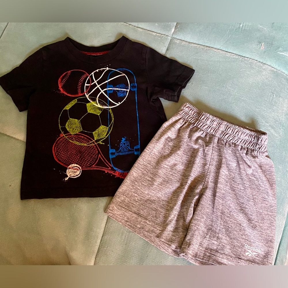 Reebok 18 mo Toddler Shorts with free T-shirt to match